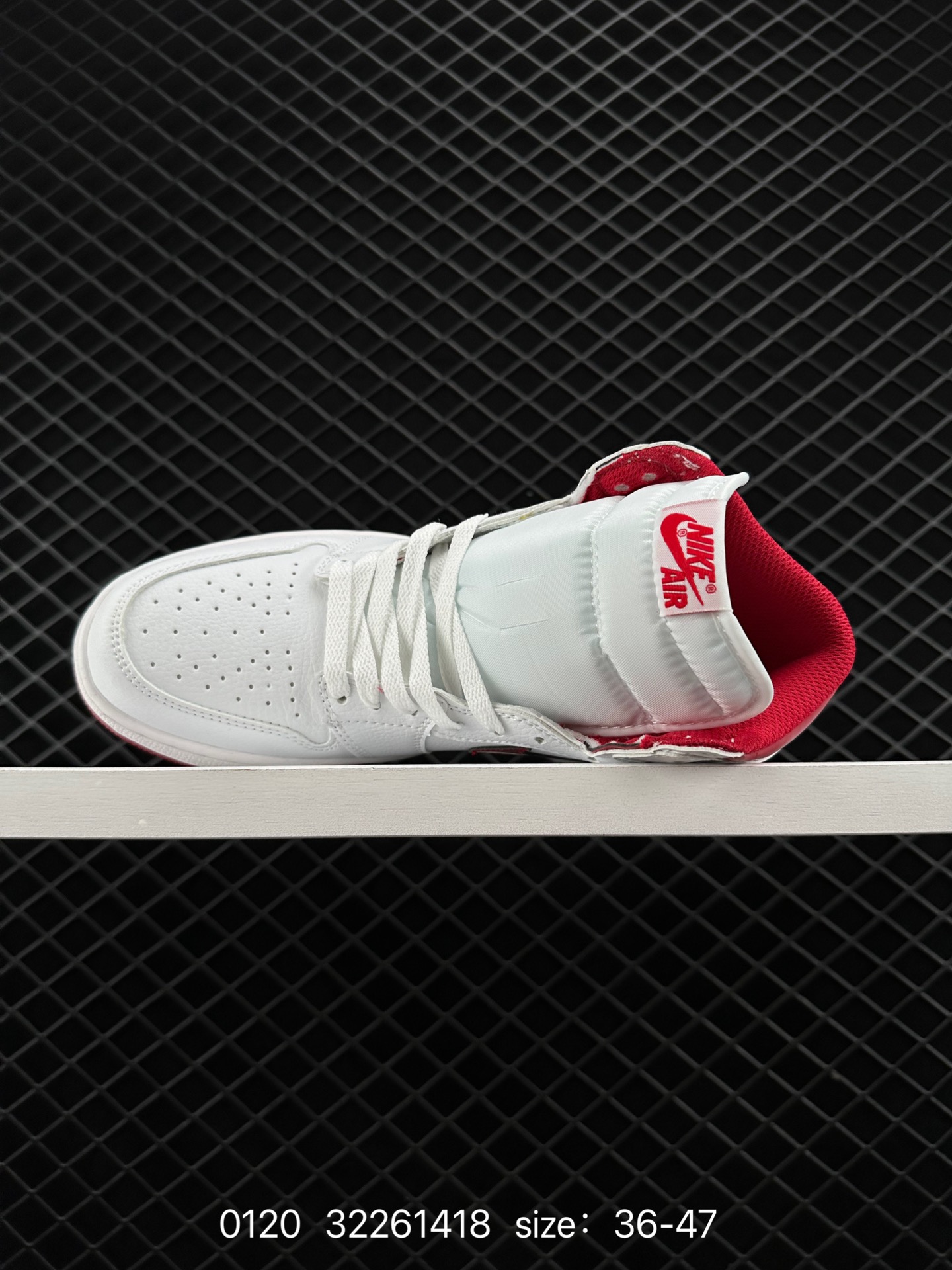 Nike Air Jordan 1 Retro High OG”Black/White“